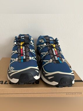 Salomon Men’s Blue Trail Sneakers with Yellow Accent